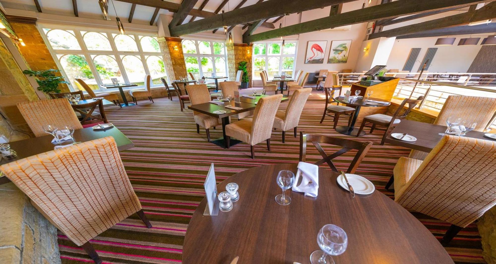 Best Western Plus Lancashire Manor Hotel 斯凯尔默斯代尔 外观 照片
